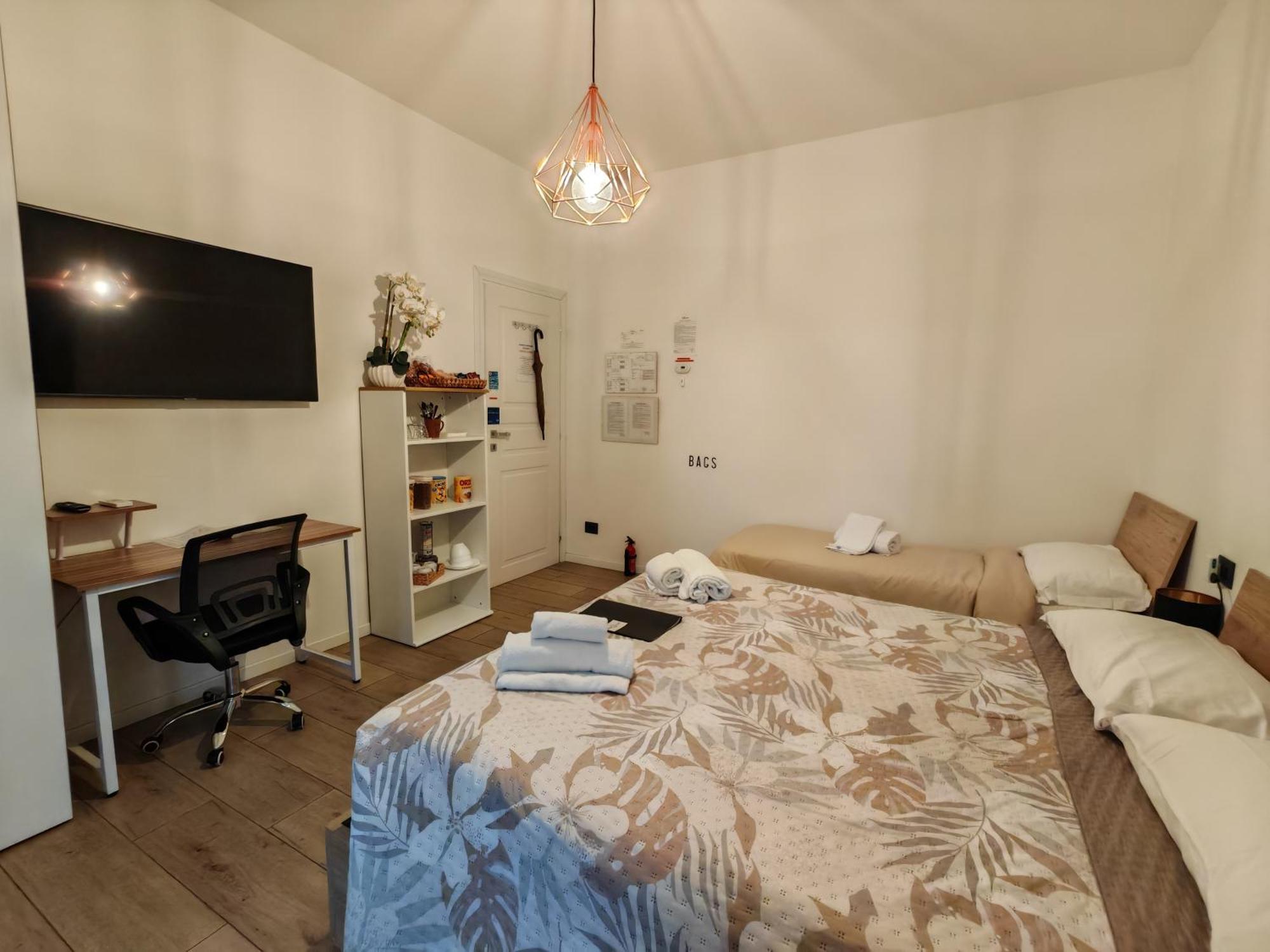 Mc Fly Rooms Malpensa Airport Gallarate Buitenkant foto